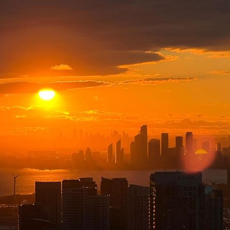 Presidential Suite Heart Of Downtown With Stunning View Toronto Buitenkant foto