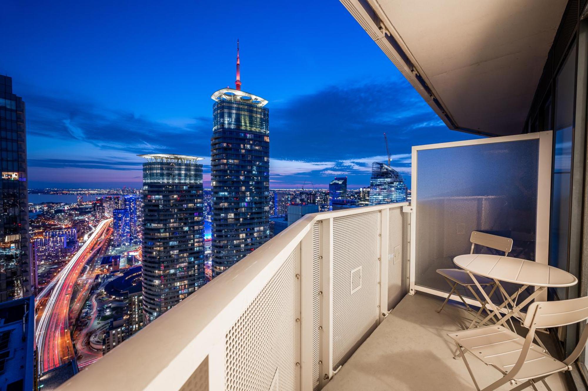 Presidential Suite Heart Of Downtown With Stunning View Toronto Buitenkant foto
